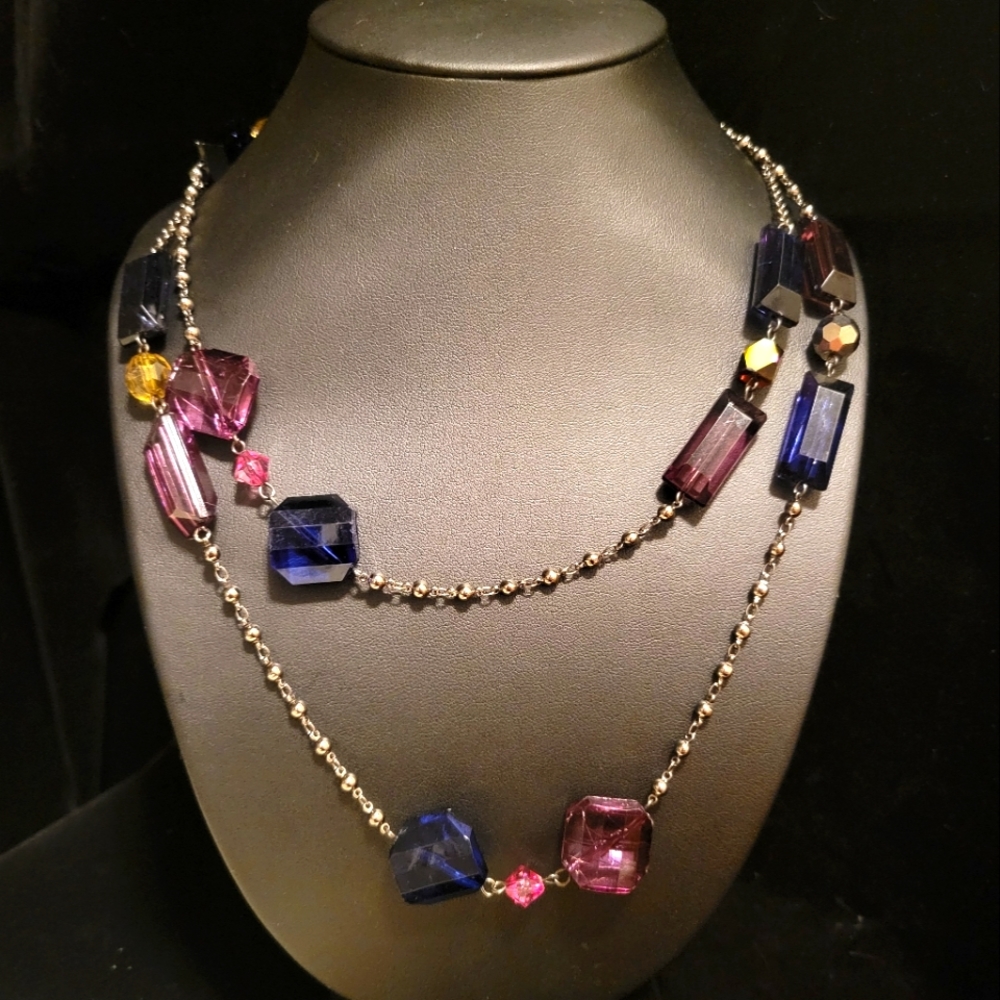 Vintage Muliti Colored Beaded Necklace